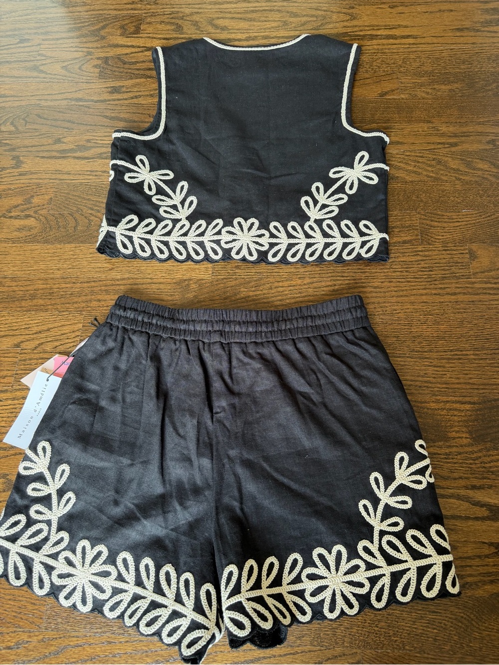 New with Tags Maison d’Amélie Two-Piece Set - Picture 2 of 7